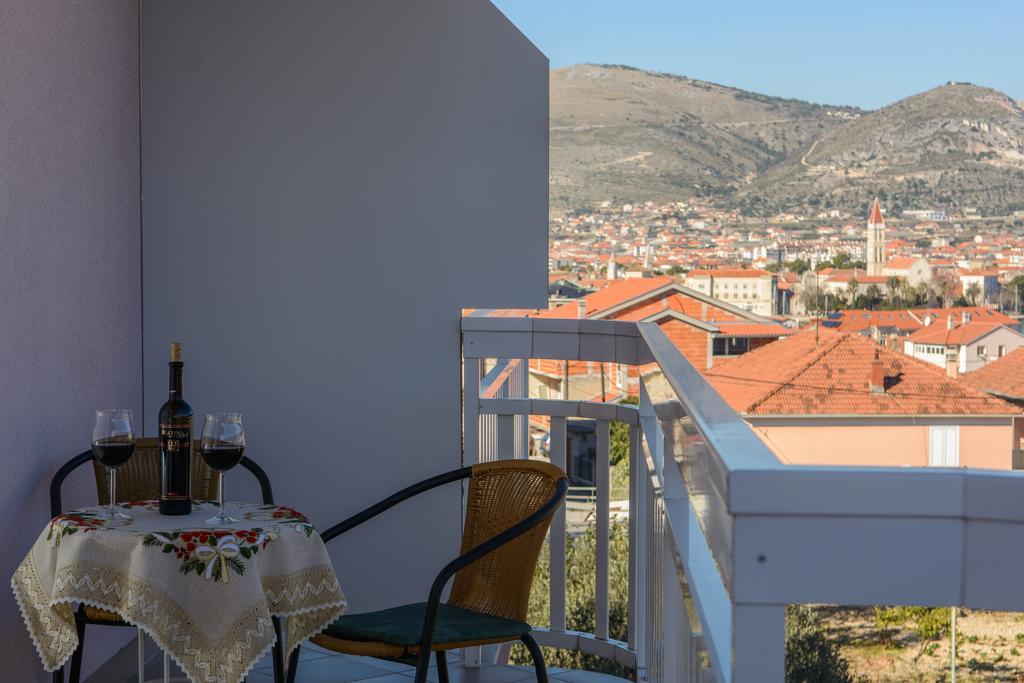 Apartments Mijo Trogir Rom bilde