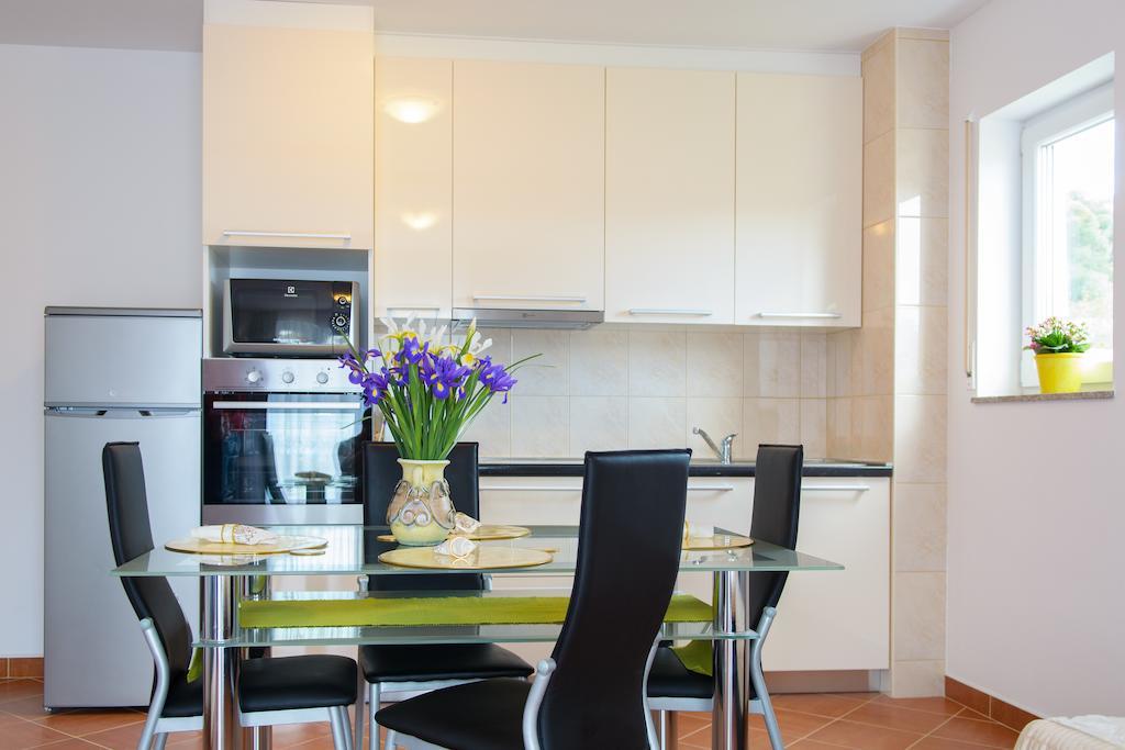 Apartments Mijo Trogir Rom bilde