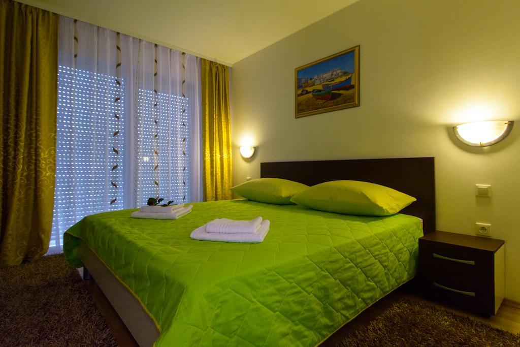Apartments Mijo Trogir Rom bilde